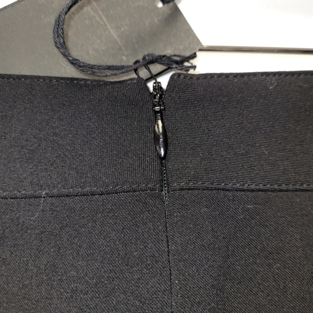 Alexander McQueen Black Pencil Zip around Skirt Size 38 EU 8 US